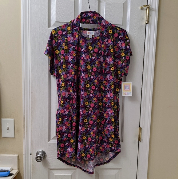 LuLaRoe Tops - Lularoe Mitzi